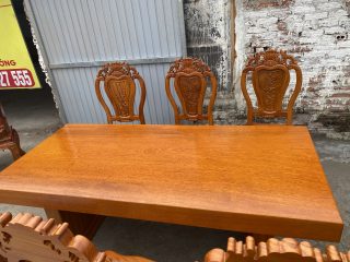 bàn gỗ gõ đỏ nguyên tấm