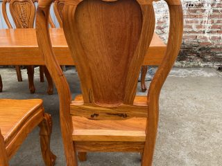 ghế ngồi gỗ gõ đỏ cao cấp