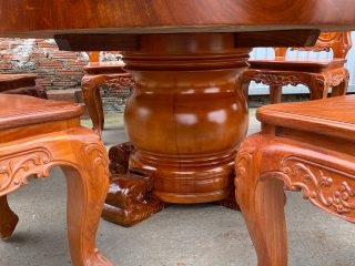 chân đỡ dạng cột chắc chắn