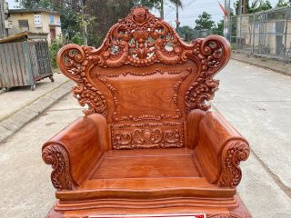 ghế đơn phong cách hoàng gia