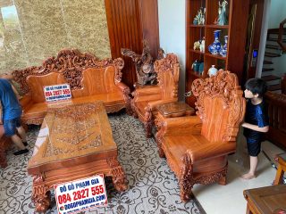 mẫu bàn ghế hoàng gia sang trọng, đẳng cấp