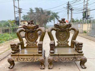 ghế nghê đỉnh gỗ mun đuôi công