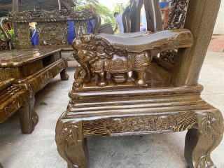 Ghế minh quốc tay vịn nguyên khối đục voi chiến