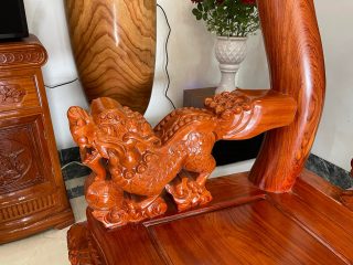 tay nghê đặc nguyên khối