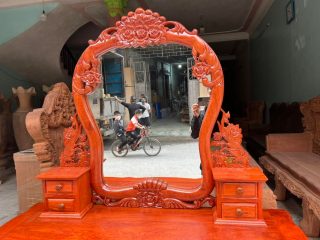 bàn trang điểm gỗ hương đá cao cấp