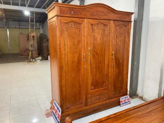 Tủ quần áo 3 cánh gỗ hương đá