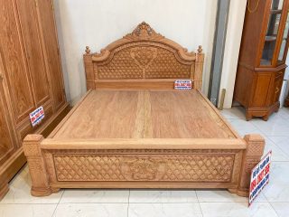 Mẫu giường ngủ hoàng gia gỗ hương đá