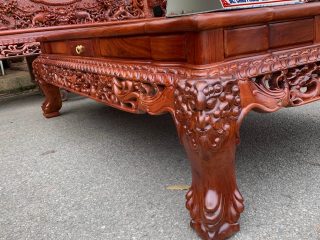 chân bàn đục đầu nghê