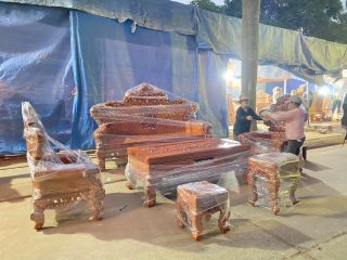 mẫu bàn ghế hoàng gia gỗ hương đá