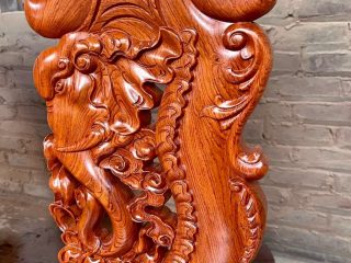 vách ghế đục đầu voi