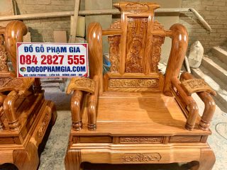 ghế đơn tần thủy hoàng gam màu cánh gián