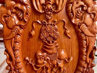 vách ghế đục voi cõng đĩnh bạc