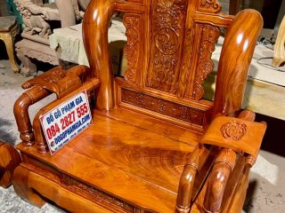 ghế đơn vai cột tần thủy hoàng