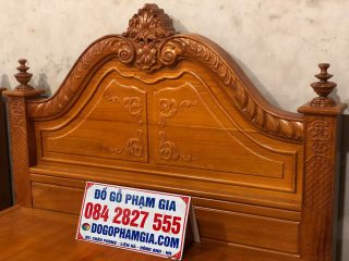 vách giường đục hoa lá tây sinh động