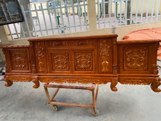 mẫu kệ tivi gỗ gõ đỏ cao cấp