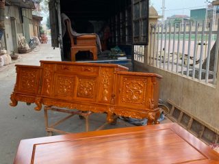 kệ tivi gỗ gõ đỏ hàng dày dặn