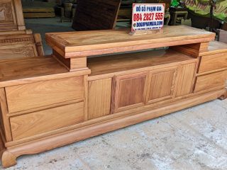 mẫu kệ gỗ gõ đỏ khung tranh dày dặn