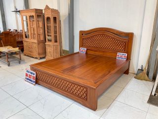giường gỗ hương đá