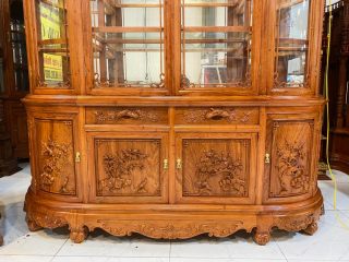 cánh tủ dưới đục tranh tứ quý