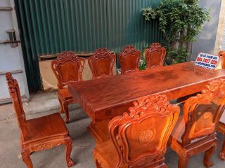 mẫu bàn ăn 10 ghế gỗ hương đá