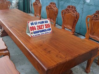 bàn ăn gỗ hương đá nguyên khối