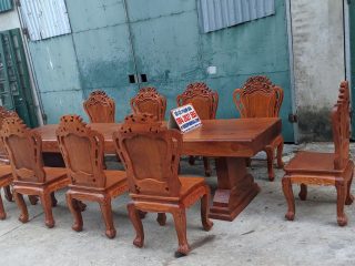 ghế ăn đục họa tiết hoa lá tây