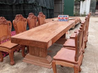 bàn ghế ăn phong cách hoàng gia tân cổ điển
