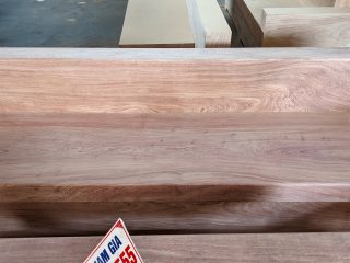 ghế băng gỗ hương đá nguyên khối