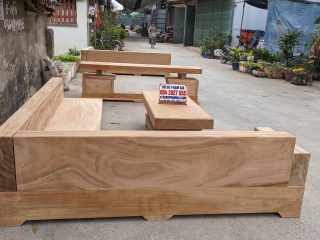 sofa phòng khách và kệ tivi gỗ gõ đỏ