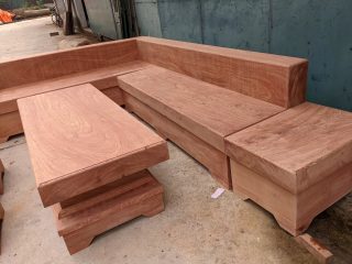 mẫu sofa nguyên khối gỗ hương đá