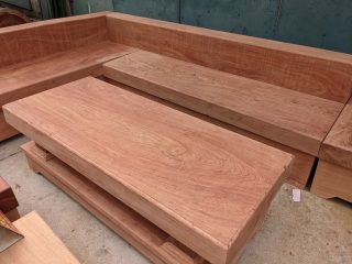 mặt bàn gỗ hương đá lựa vân