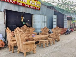bàn ghế hoàng gia nguyên khối