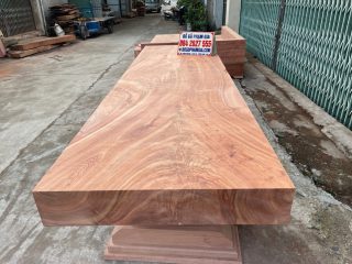 mặt bàn nguyên khối gỗ hương đá siêu dày