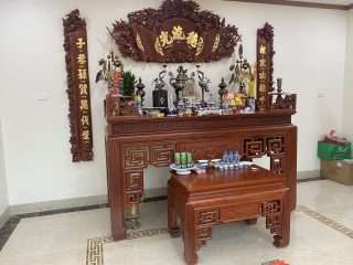 Bộ án gian và câu đối cuốn thư