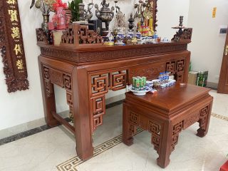 án gian và bàn cơm tiện dụng