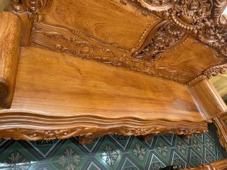 mặt đoản nguyên tấm gỗ hương đá