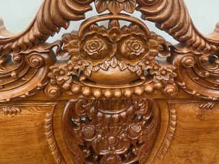 thiết ghế chương ghế đục hoa lá tây kênh bong