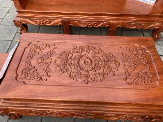 thiết kế bàn trà đục hoa lá tây