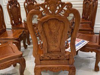 ghế bàn ăn phong cách tân cổ điển