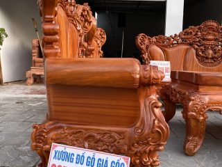 thiết kế ghế đơn chân cong đục hoa lá tây