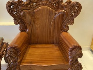 ghế đơn đục hoa lá tây