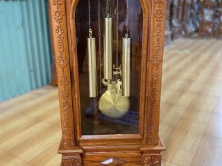 mẫu đồng hồ cây gỗ hương đá phong cách hoàng gia