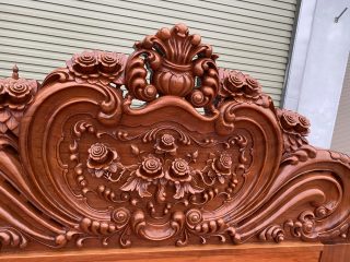 đỉnh chương giường đục họa tiết đẹp mắt