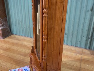 mẫu đồng hồ cây gỗ hương đá con lắc đồng