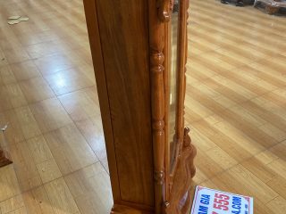 đồng hồ cây sang trọng