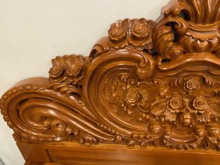 họa tiết hoa hồng trên vài giường