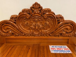 đầu giường louis hoàng gia