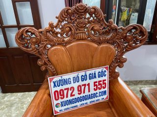 vachstuwaj lưng nổi bật với hạo tiết hao lá tây