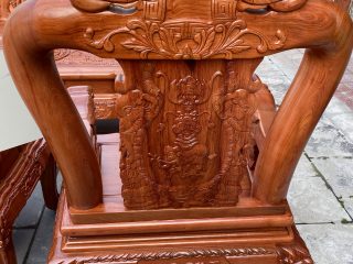 mặt sau ghế đơn minh quốc