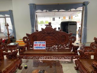 thiết kế đoản dài rồng đỉnh gỗ hương Lào